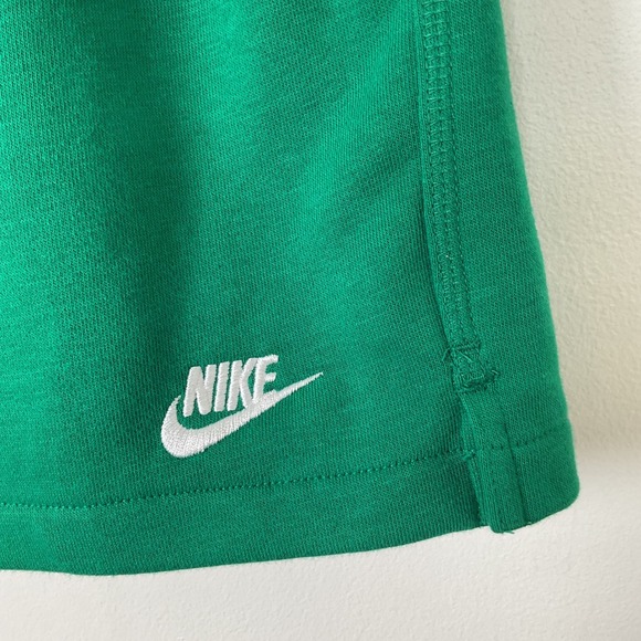 Nike Mens Standard Fit Above Knee Length Green Sweat Shorts - Size S - Picture 4 of 11